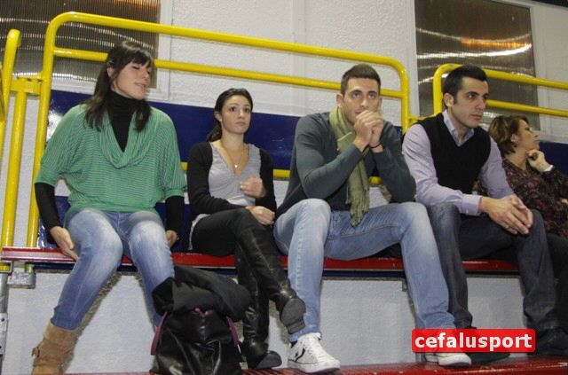 101107_Cutro 042y_tn.jpg